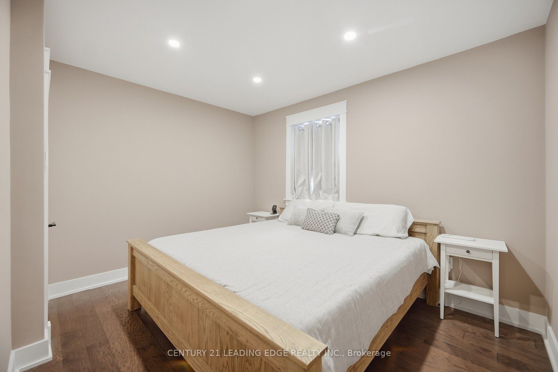 308 Rupert Avenue Property Photo 21