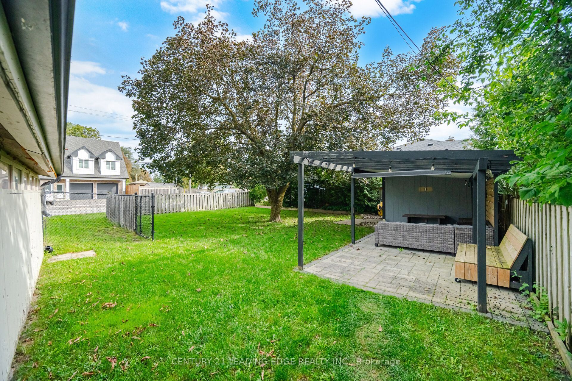 308 Rupert Avenue Property Photo 46