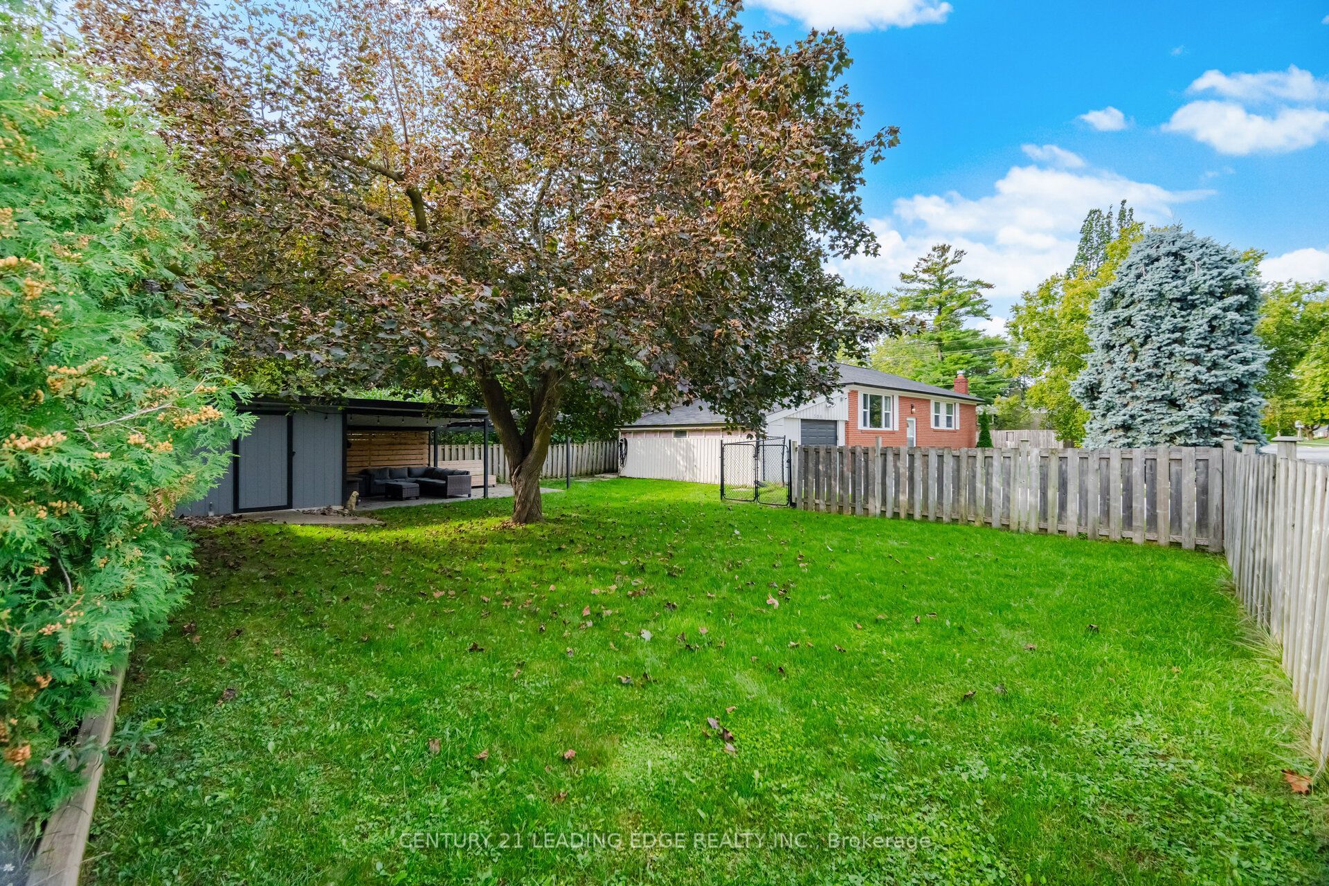 308 Rupert Avenue Property Photo 50