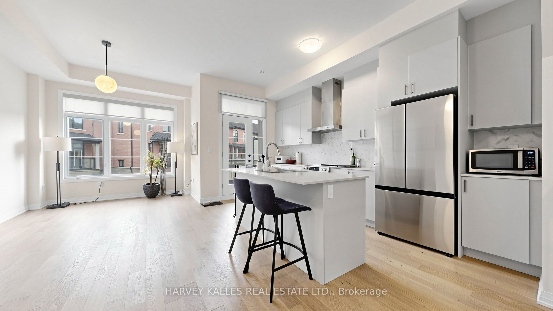 44 De La Roche Drive Property Photo 13