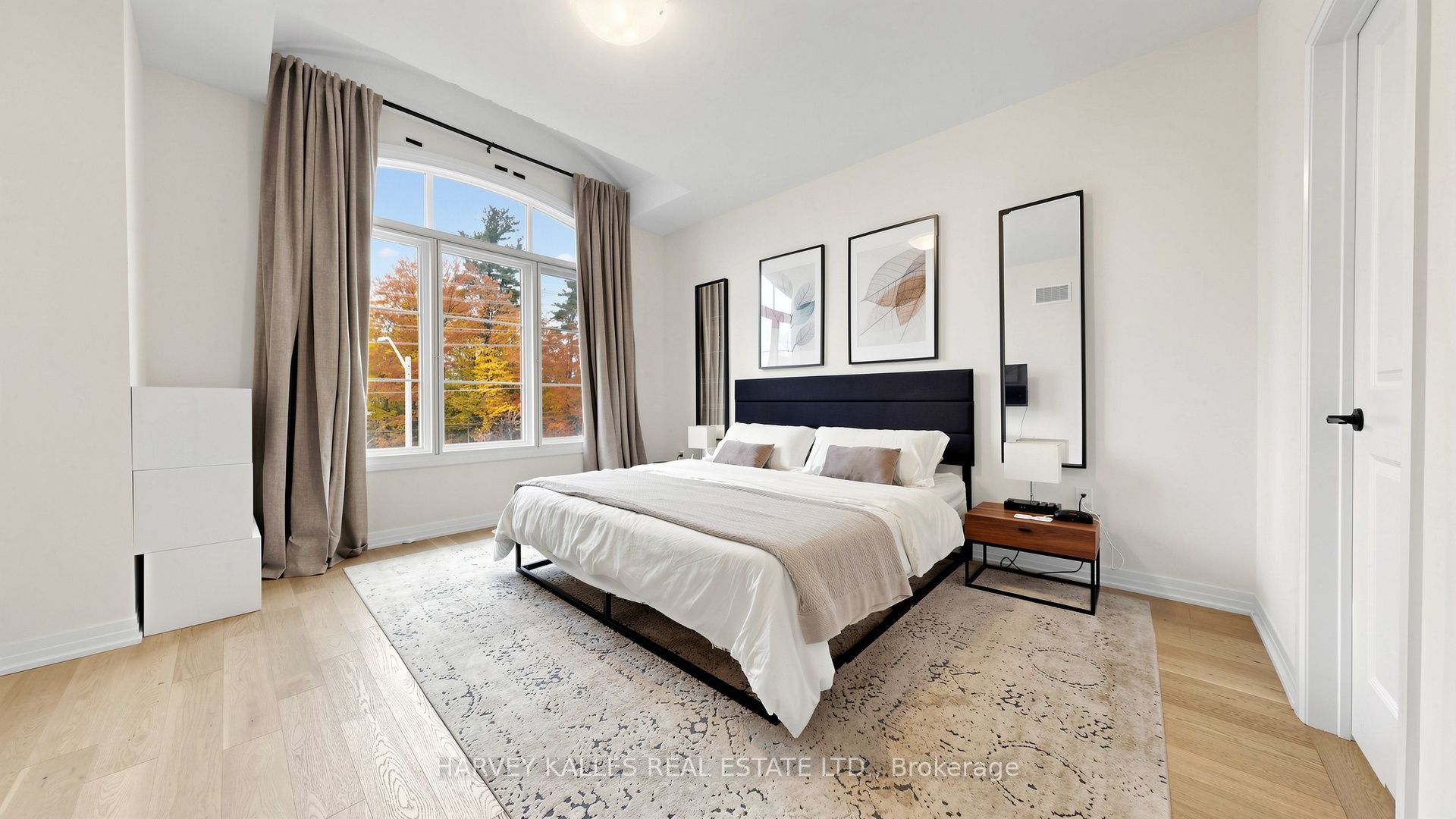 44 De La Roche Drive Property Photo 23
