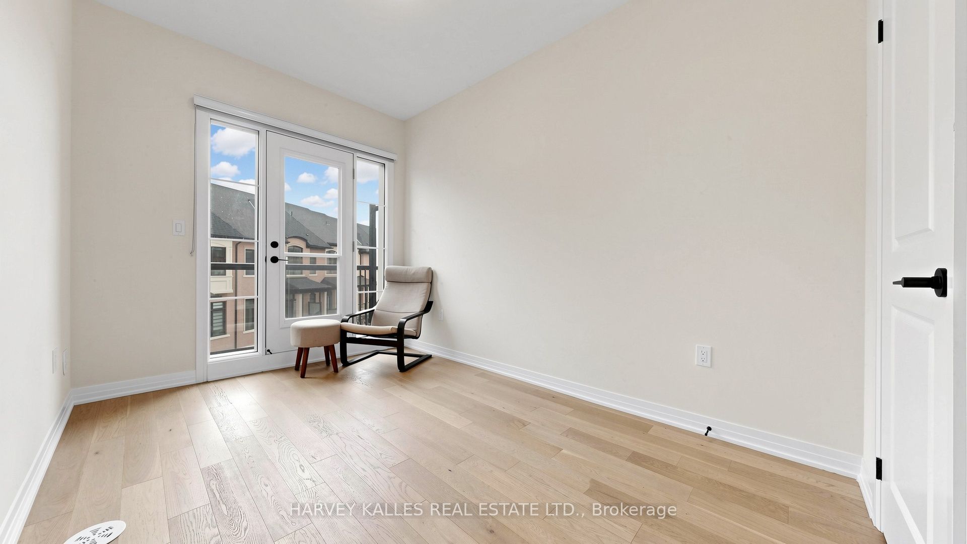 44 De La Roche Drive Property Photo 30