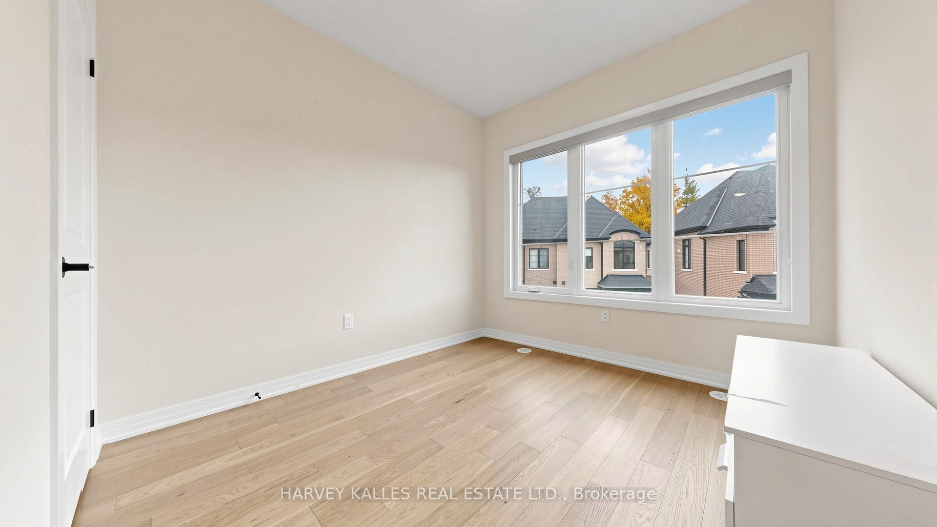 44 De La Roche Drive Property Photo 35