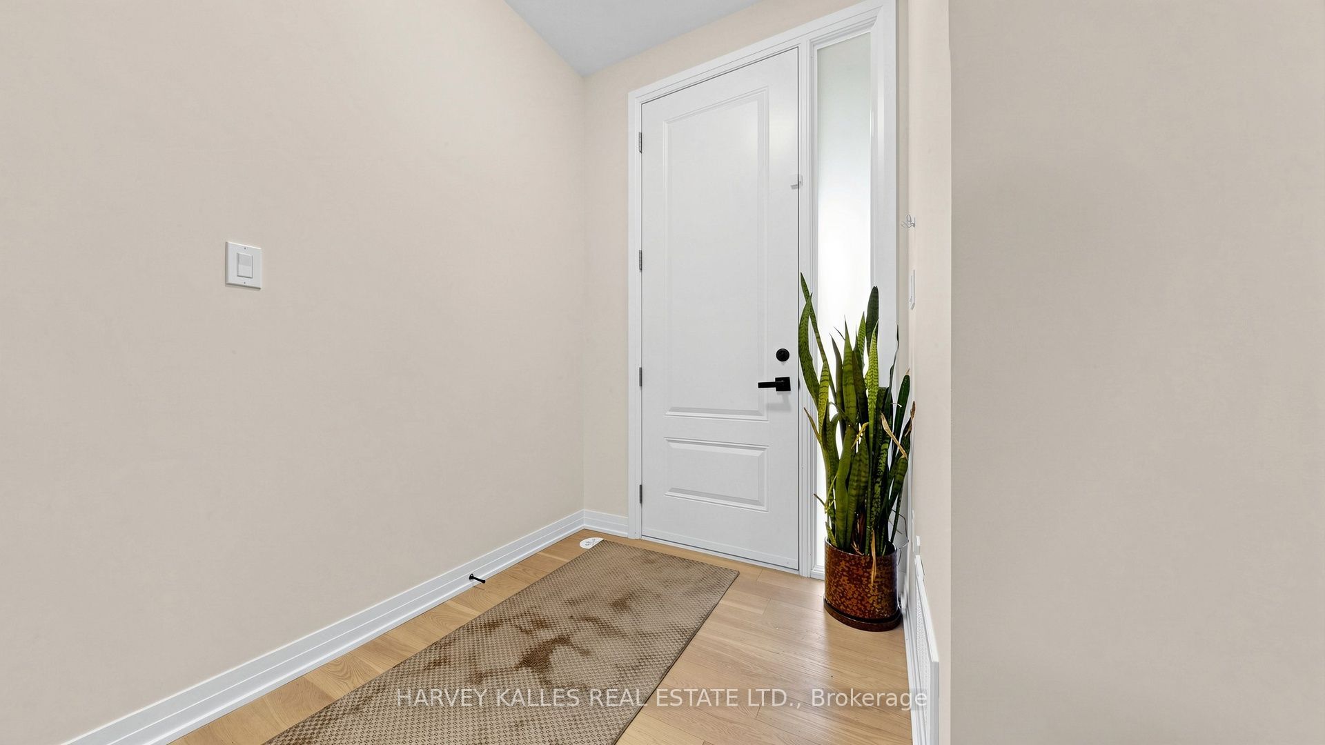 44 De La Roche Drive Property Photo 44