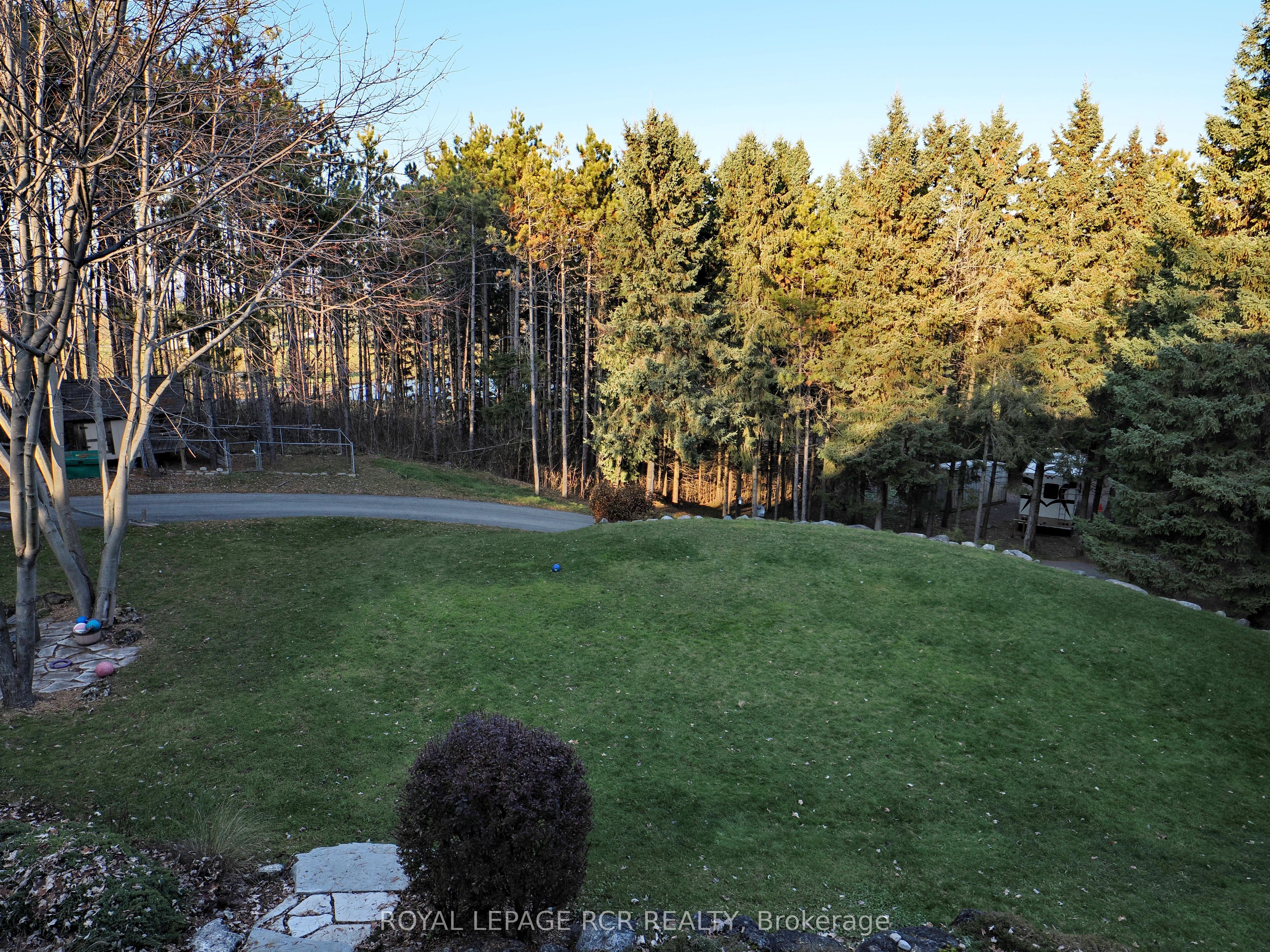 2238 Conc 2 Road Property Photo 8