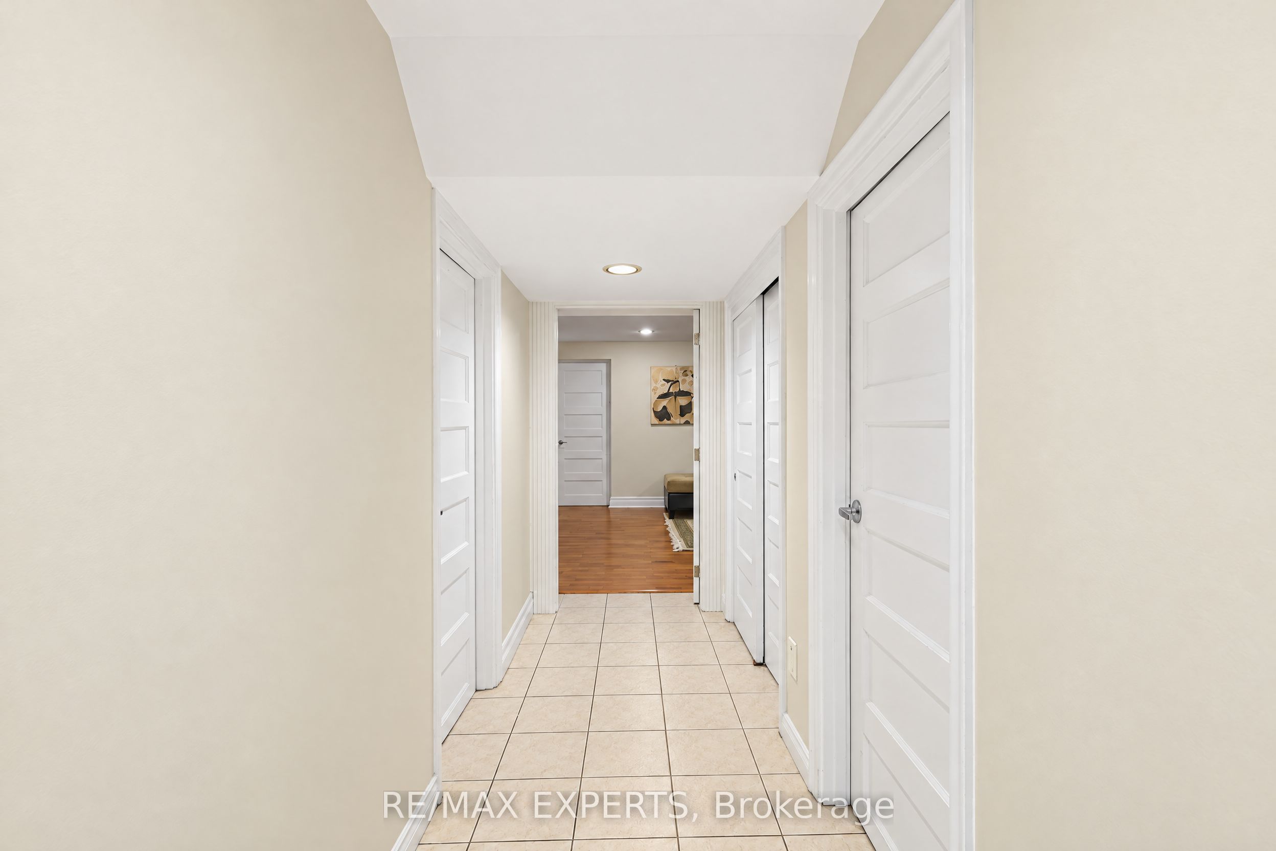 11 Knollside Drive Property Photo 25