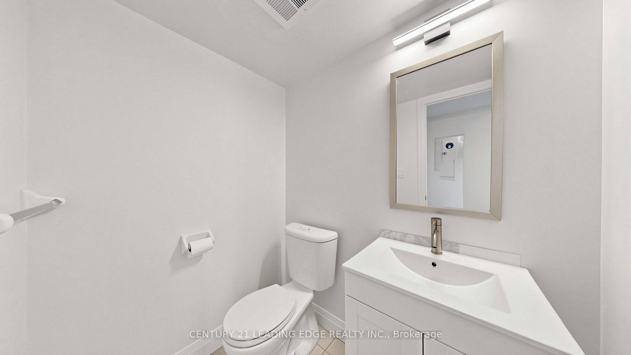 320 John Street 202 Property Photo 20