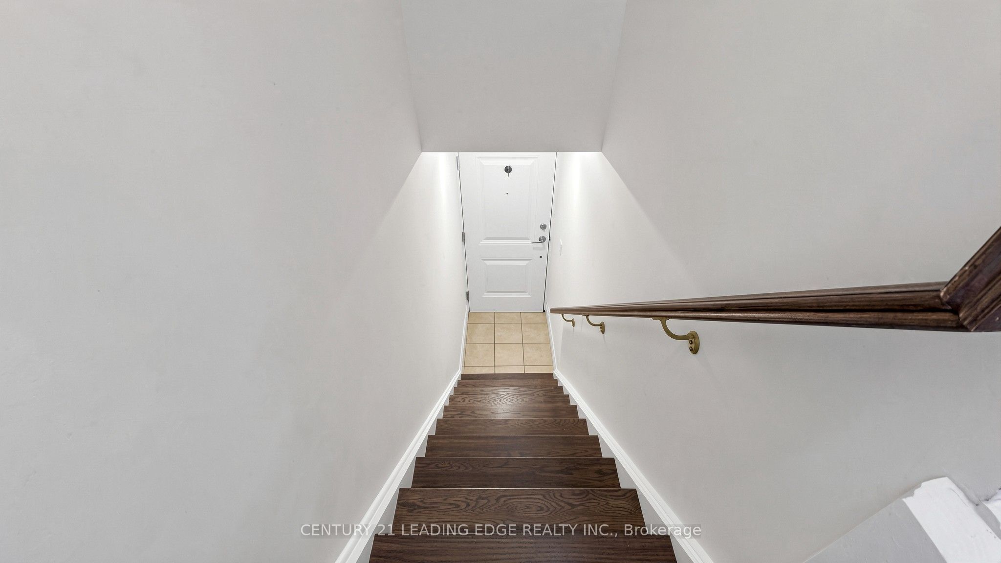 320 John Street 202 Property Photo 21