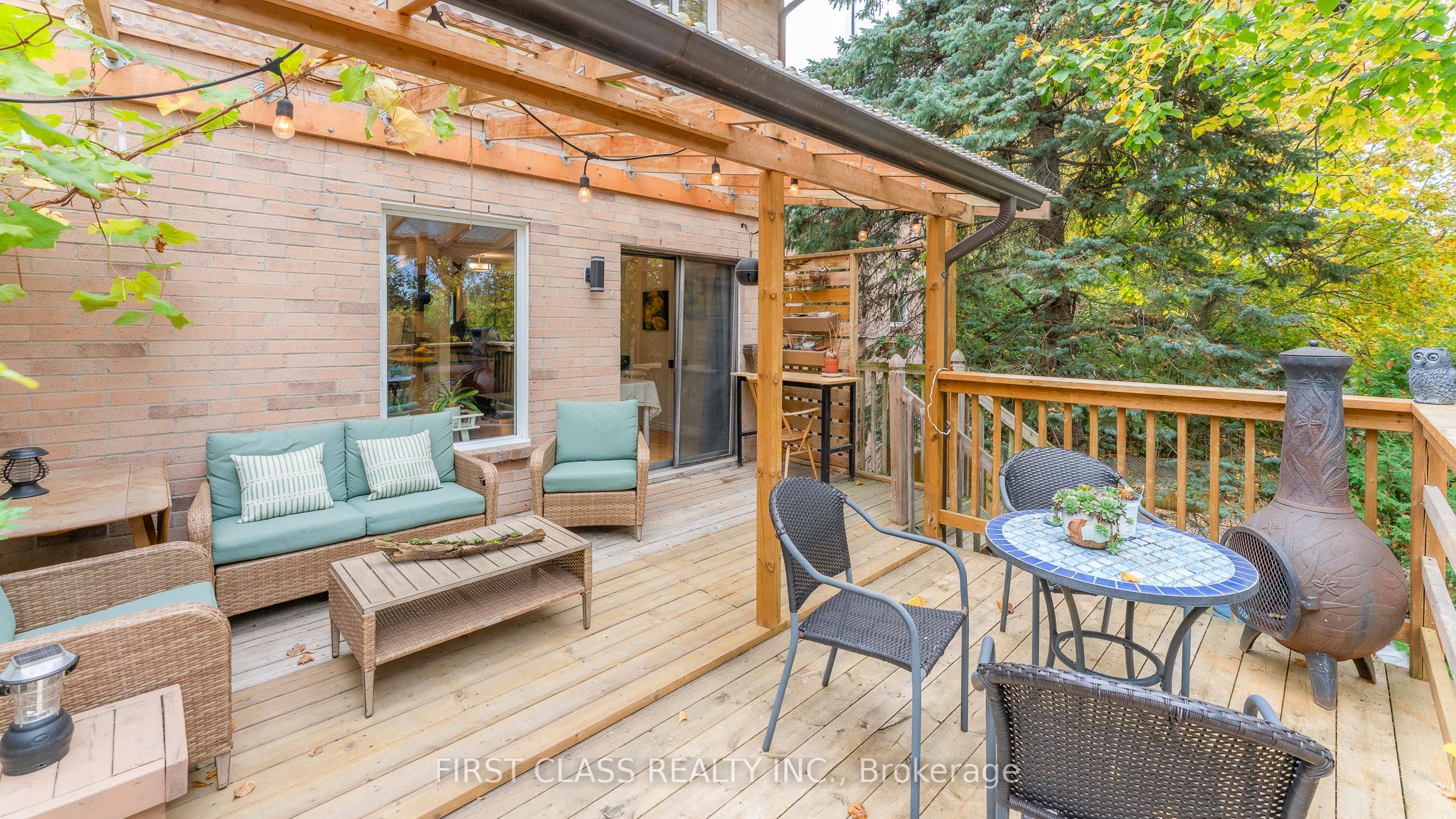 48 Cottonwood Court