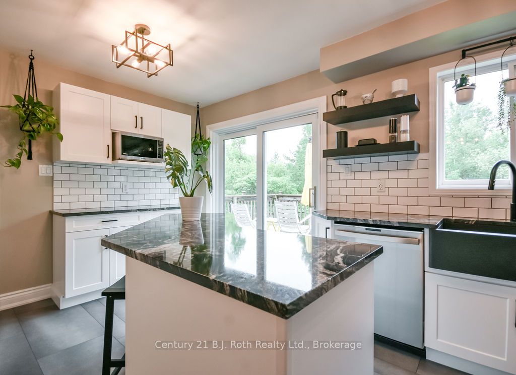 1117 Corrie Street Property Photo 12
