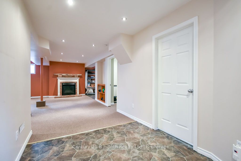1117 Corrie Street Property Photo 27
