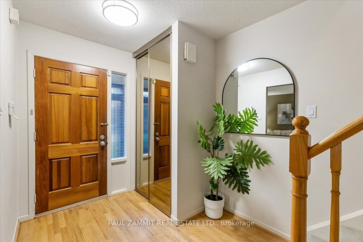 25 Lilac Avenue Property Photo 3
