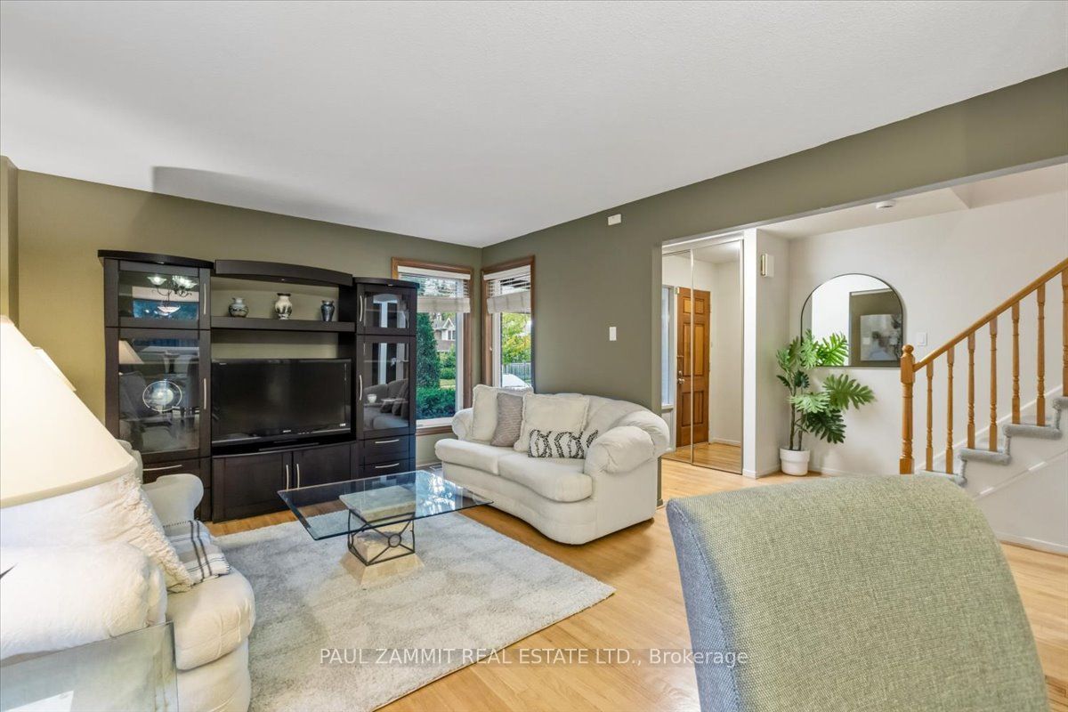 25 Lilac Avenue Property Photo 5