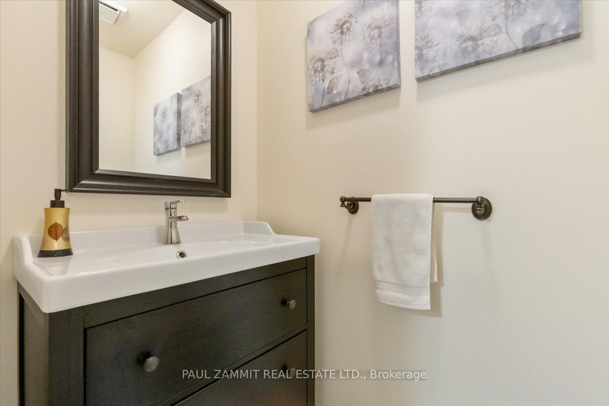 25 Lilac Avenue Property Photo 16