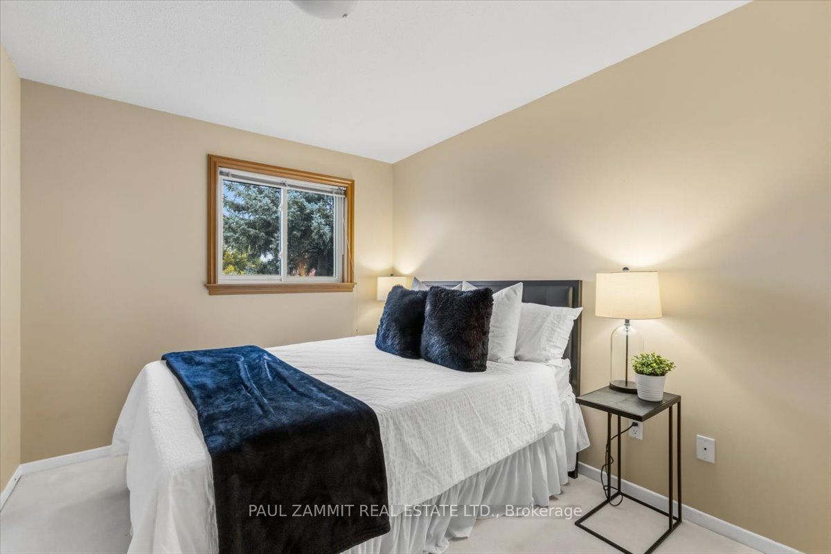 25 Lilac Avenue Property Photo 21