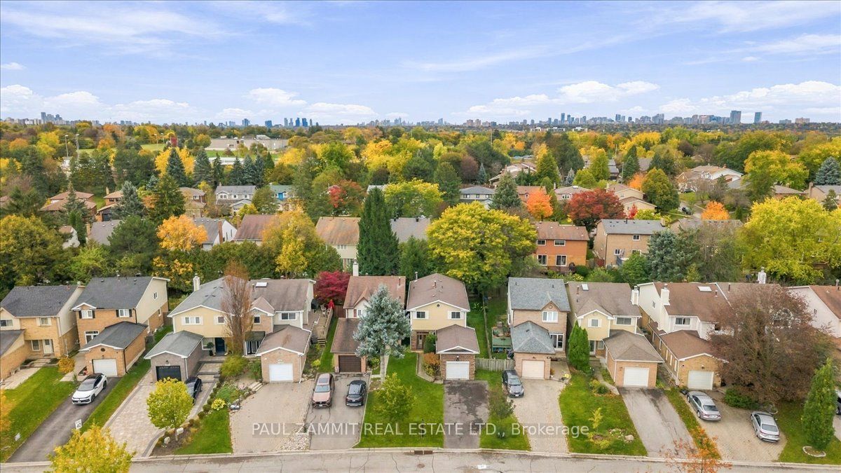 25 Lilac Avenue Property Photo 31