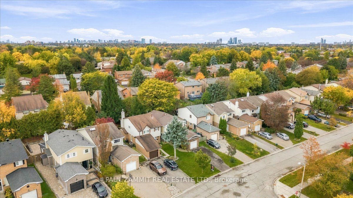 25 Lilac Avenue Property Photo 34