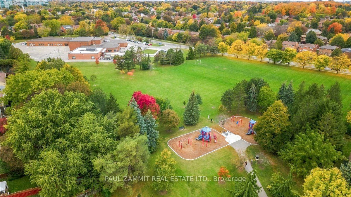 25 Lilac Avenue Property Photo 35