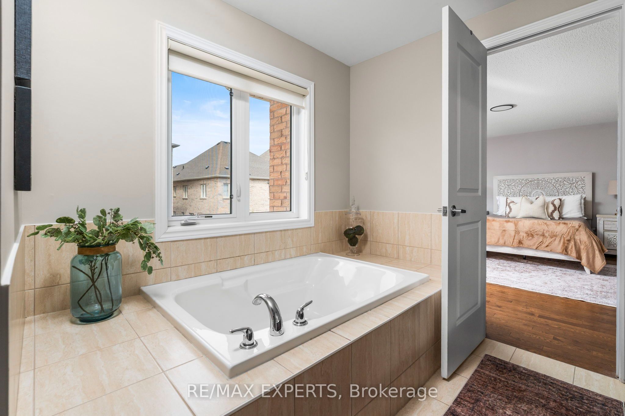 22 Garyscholl Road Property Photo 26