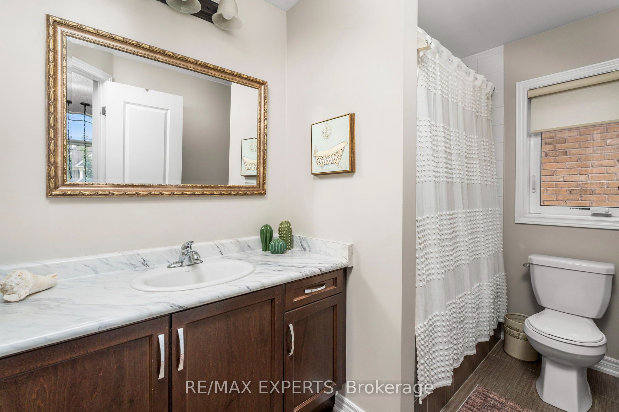 22 Garyscholl Road Property Photo 33
