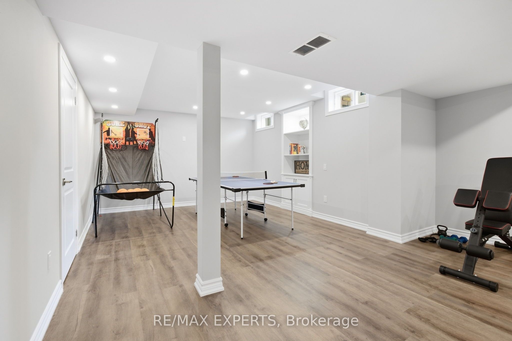 22 Garyscholl Road Property Photo 35