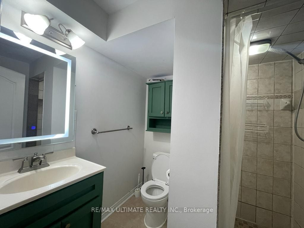 101 Convoy Crescent Property Photo 3