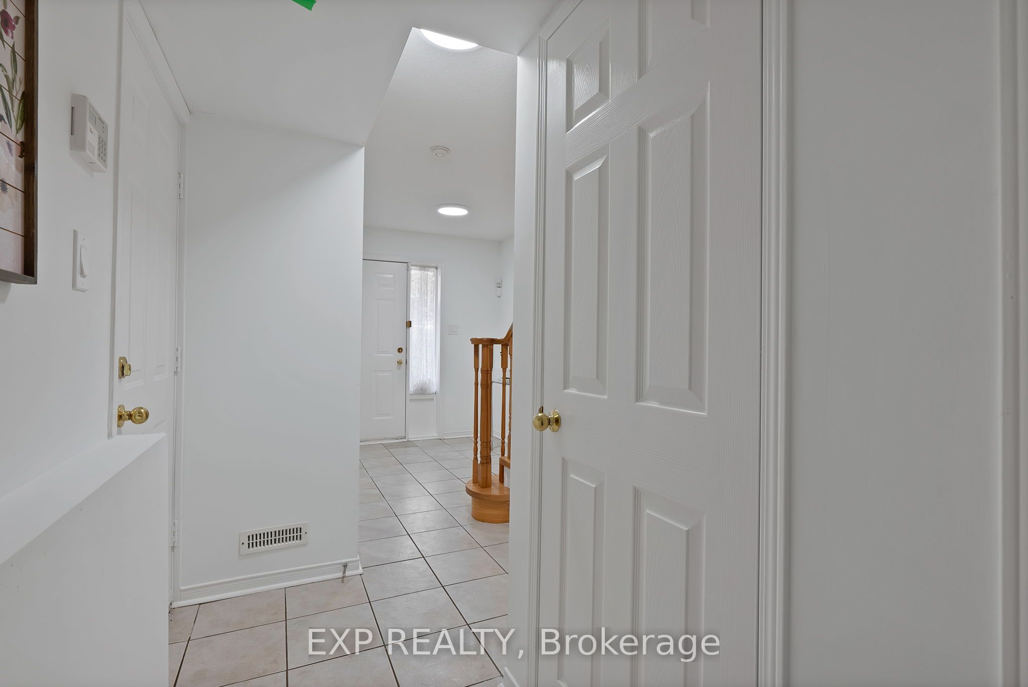 11 Maple Park Way Property Photo 18
