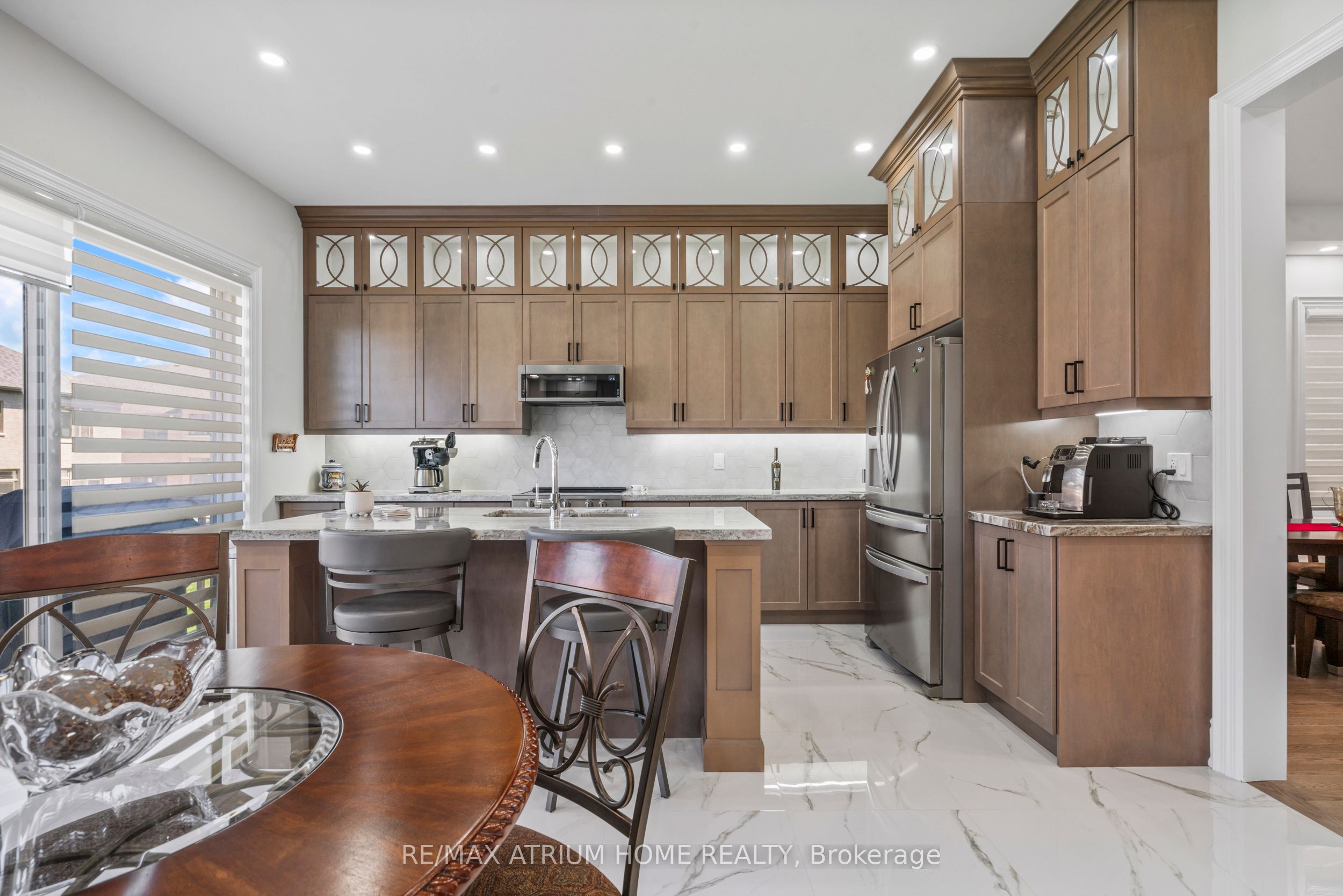 71 Silk Twist Drive Property Photo 6