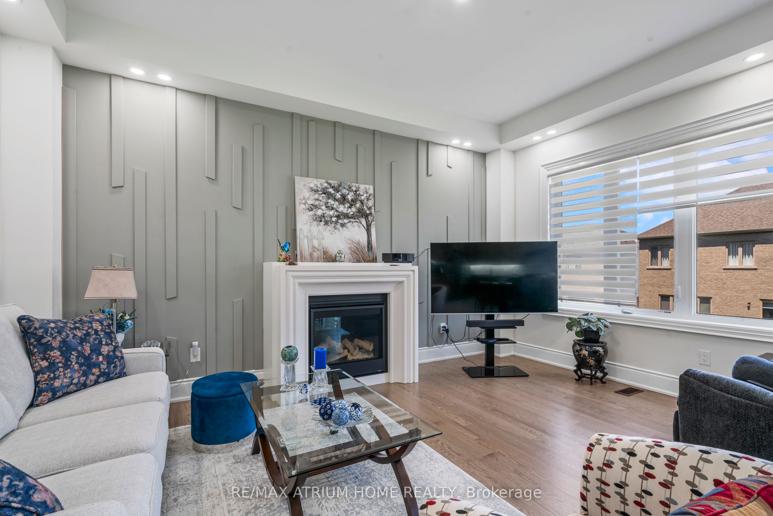 71 Silk Twist Drive Property Photo 10