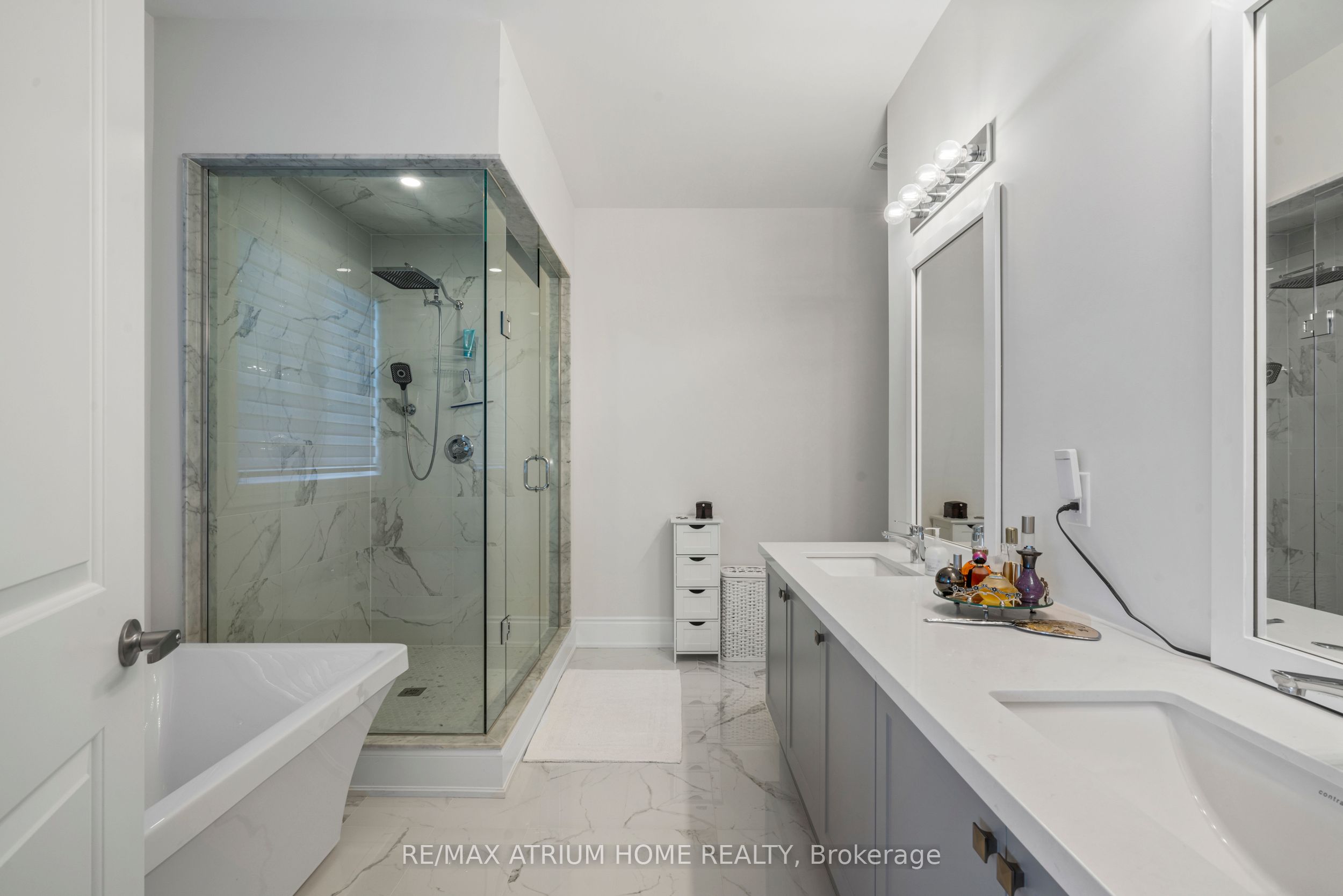 71 Silk Twist Drive Property Photo 19