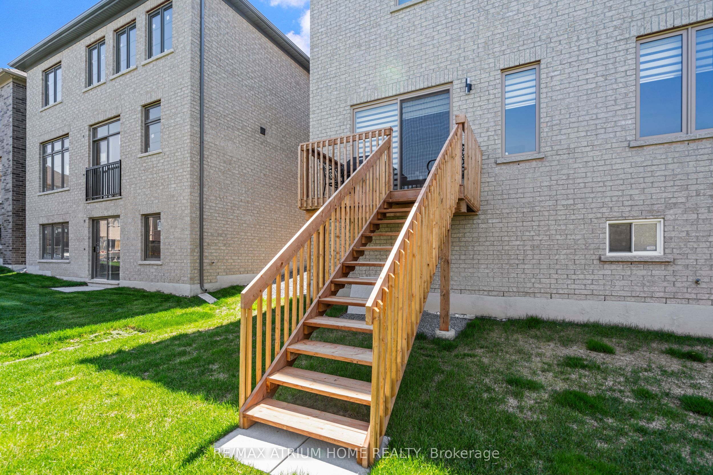 71 Silk Twist Drive Property Photo 29
