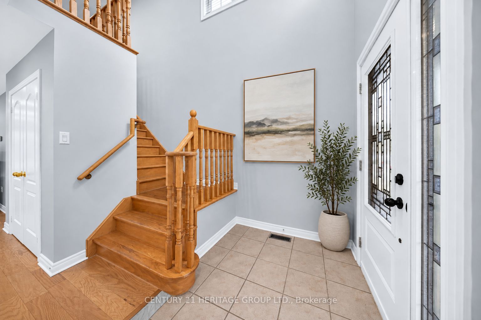 378 Spruce Grove Crescent Property Photo 4