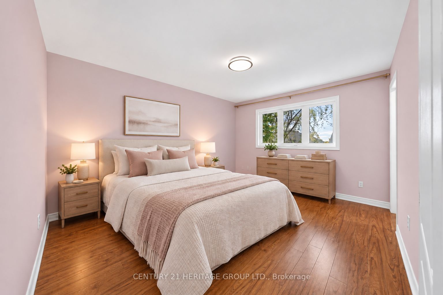 378 Spruce Grove Crescent Property Photo 12