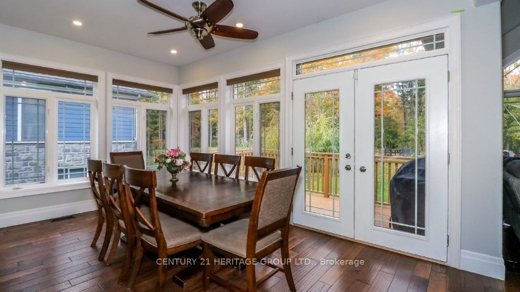 3500 Crescent Harbour Road Property Photo 6