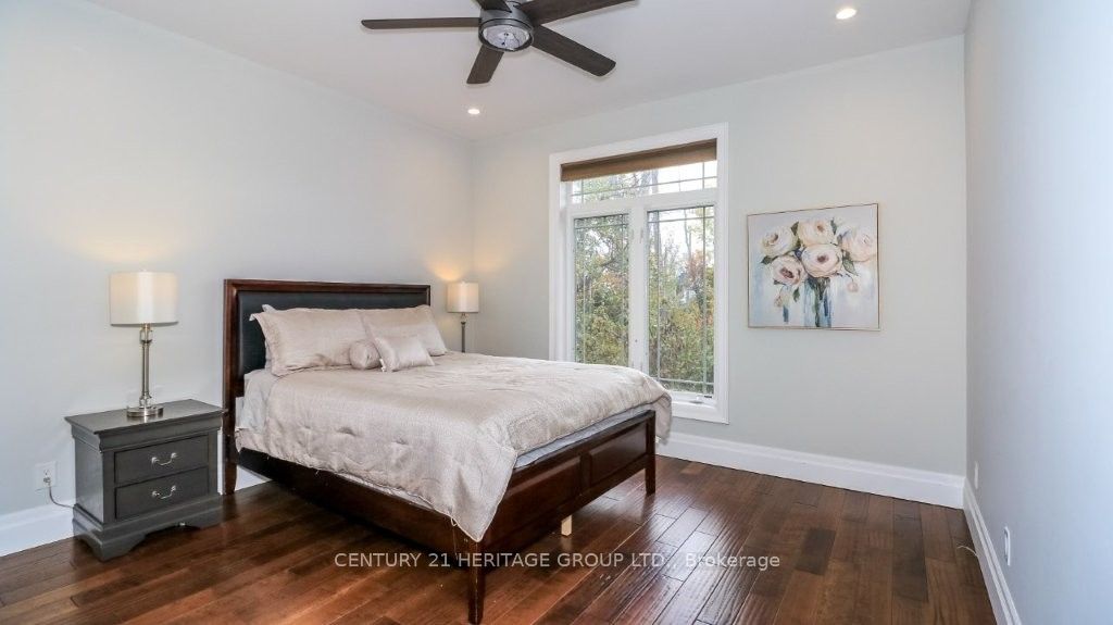 3500 Crescent Harbour Road Property Photo 11