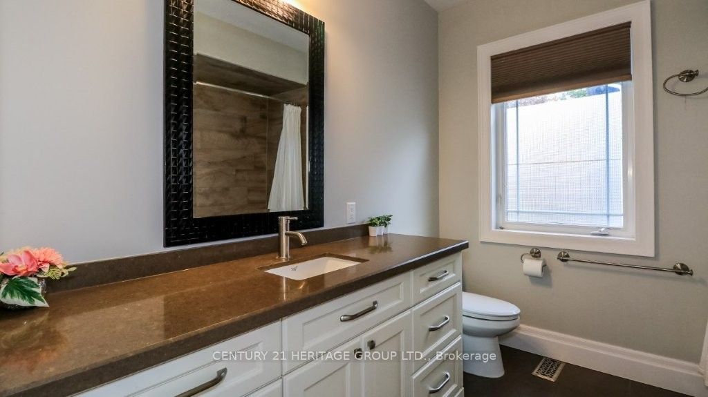 3500 Crescent Harbour Road Property Photo 15