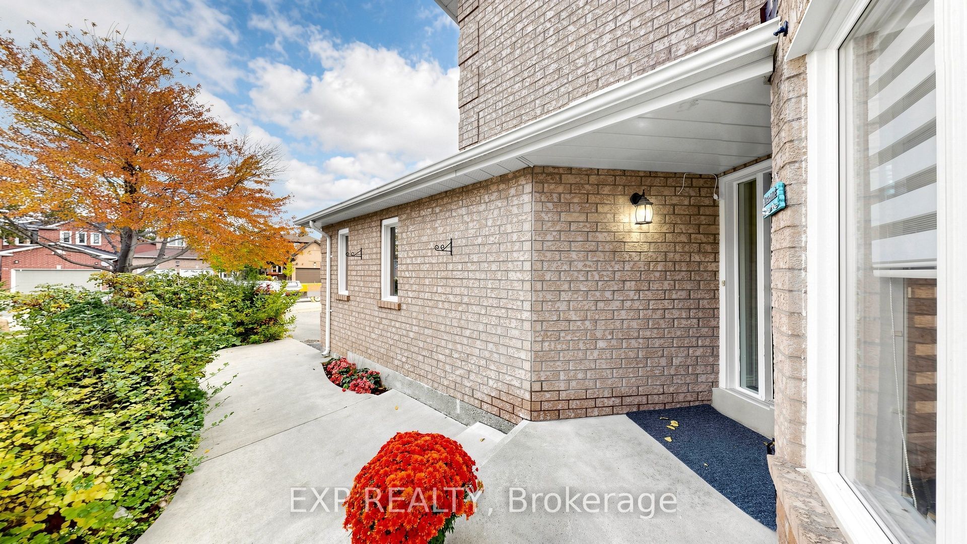 416 Bartholomew Drive Property Photo 4