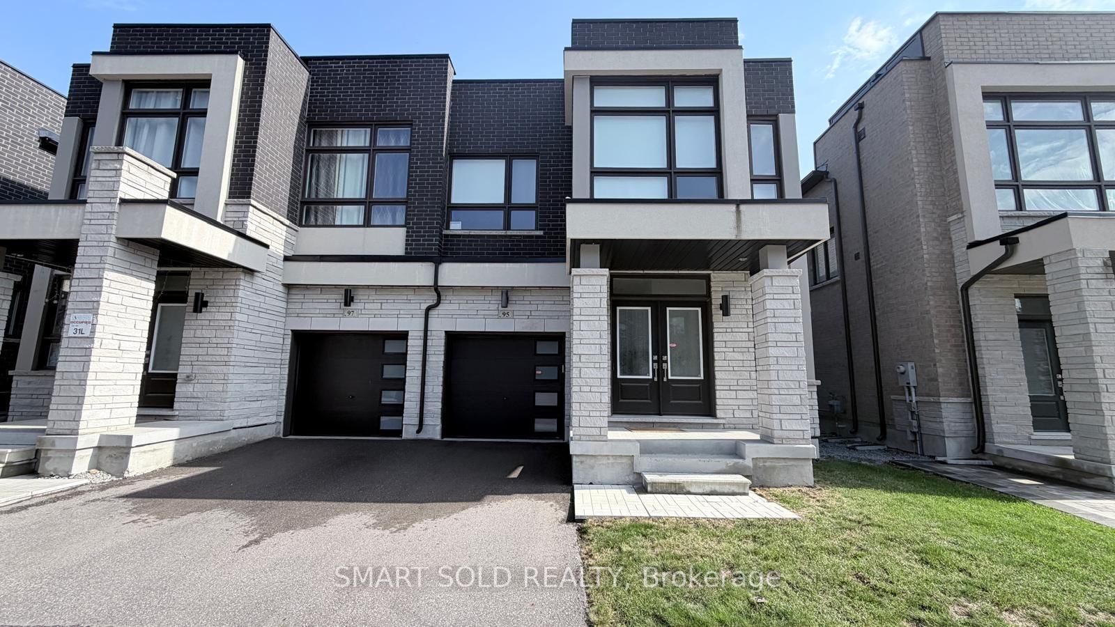 95 Hilts Drive Property Photo 2