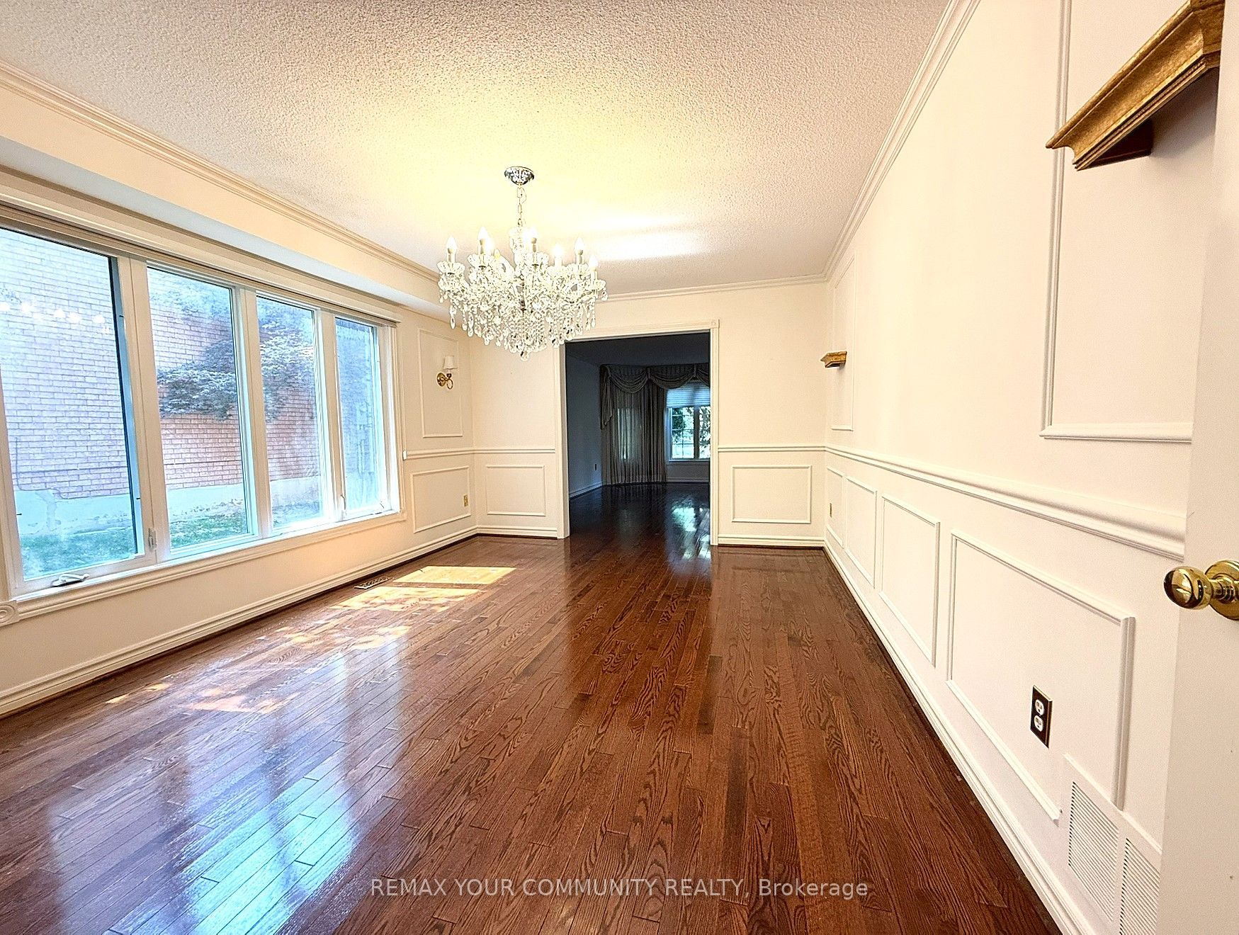 7 Crescentview Road Property Photo 6