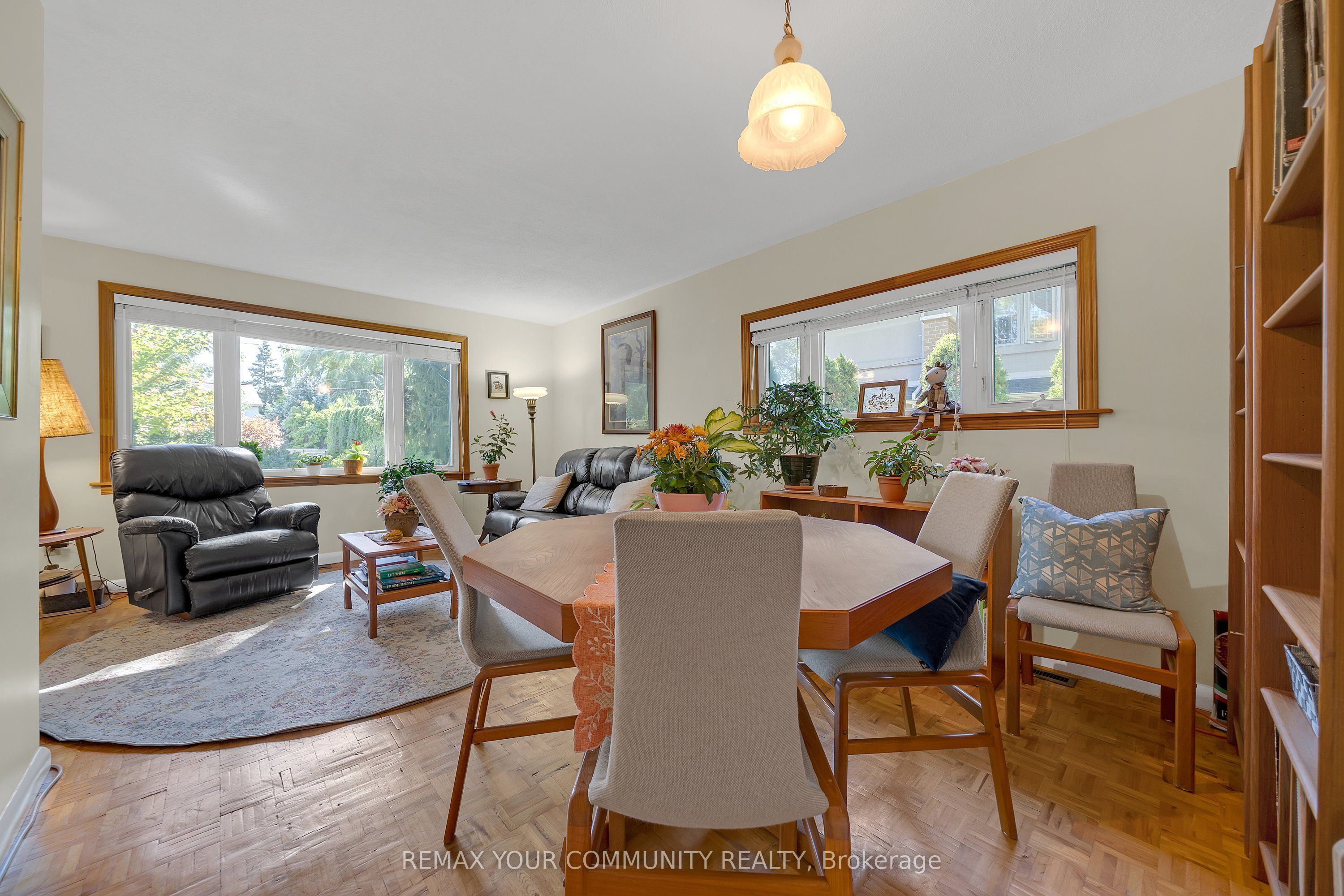 223 Richmond Street Property Photo 12