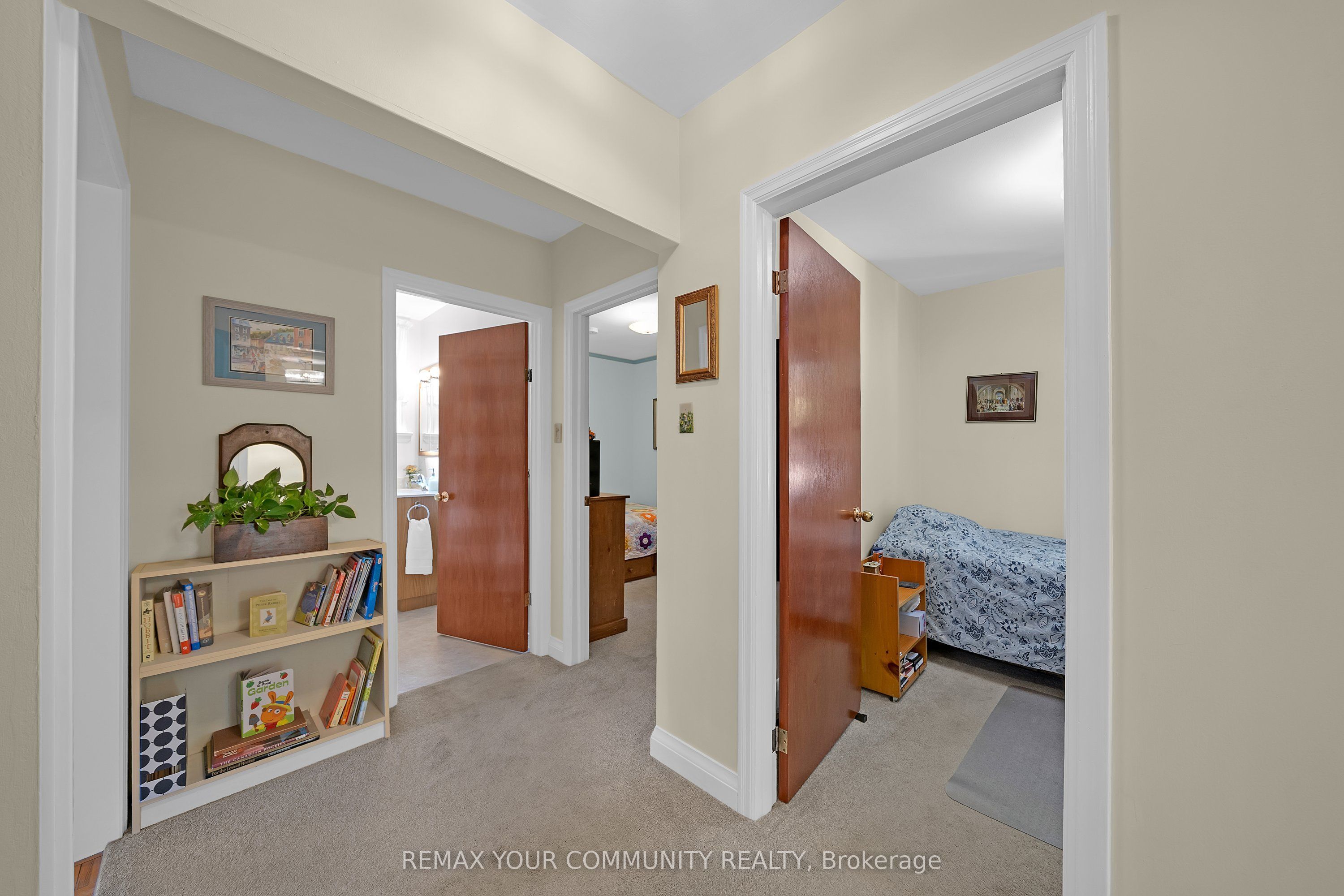 223 Richmond Street Property Photo 17
