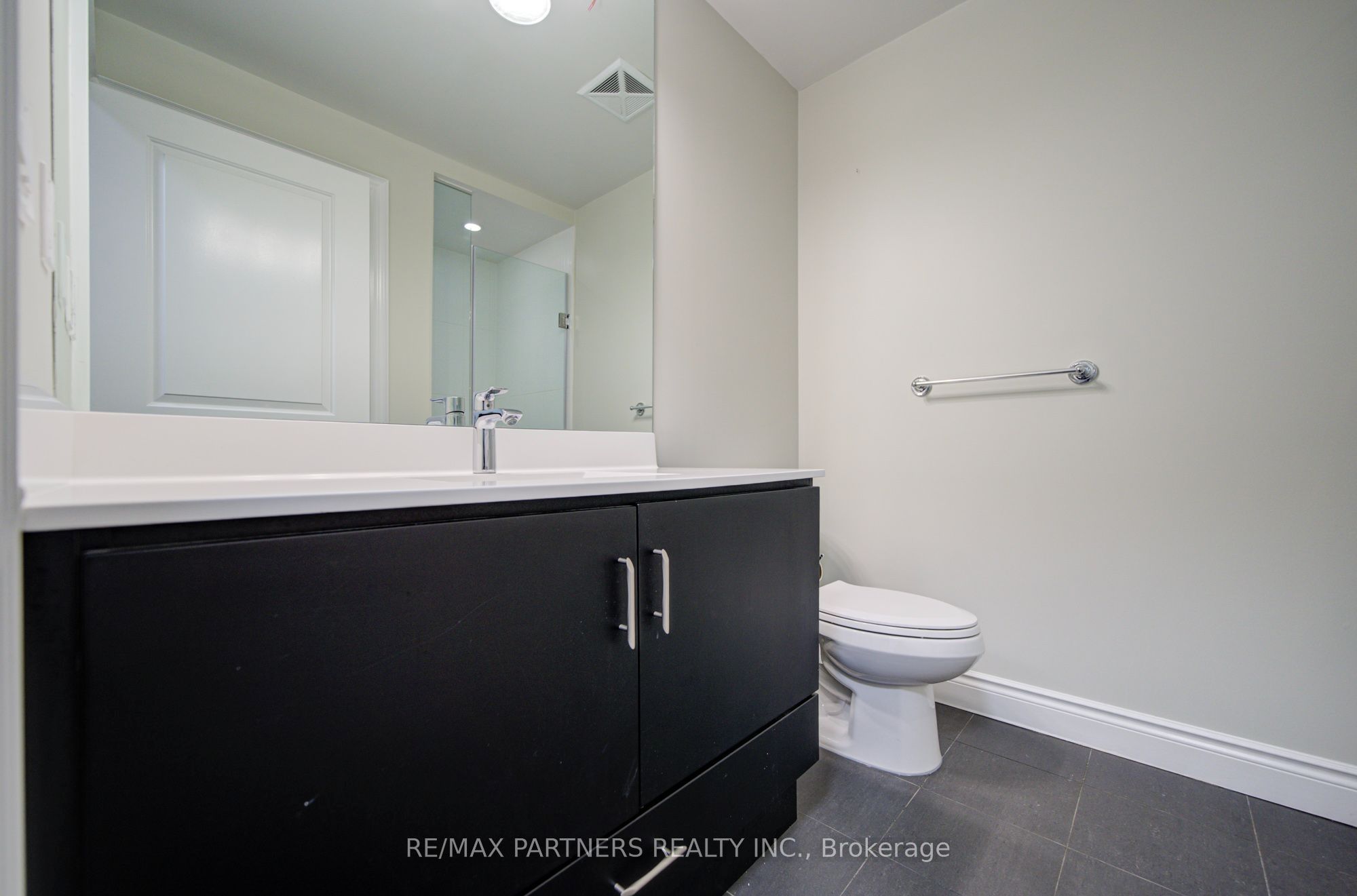 89 South Town Centre Boulevard 1009 Property Photo 12