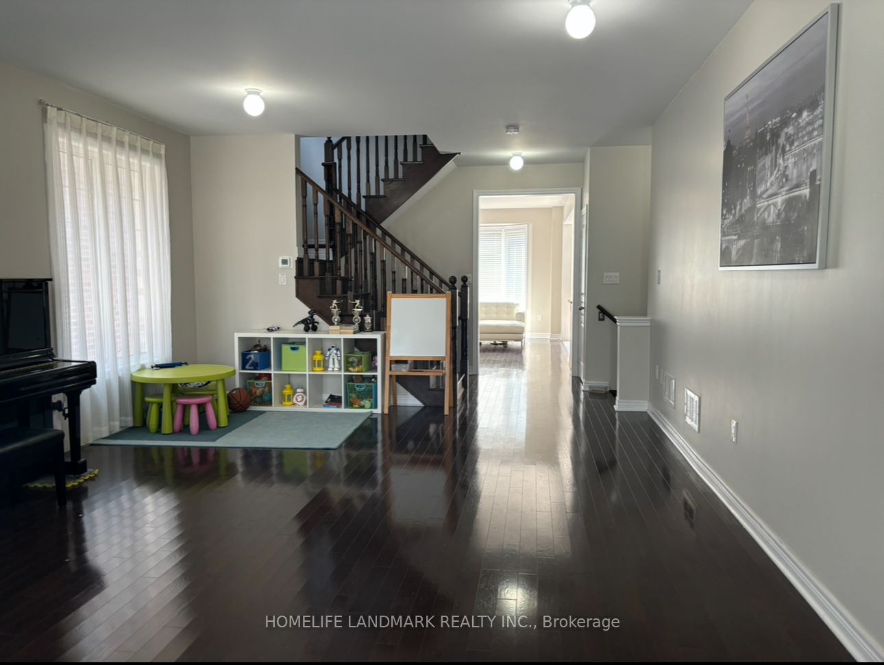 49 Holst Avenue Property Photo 3