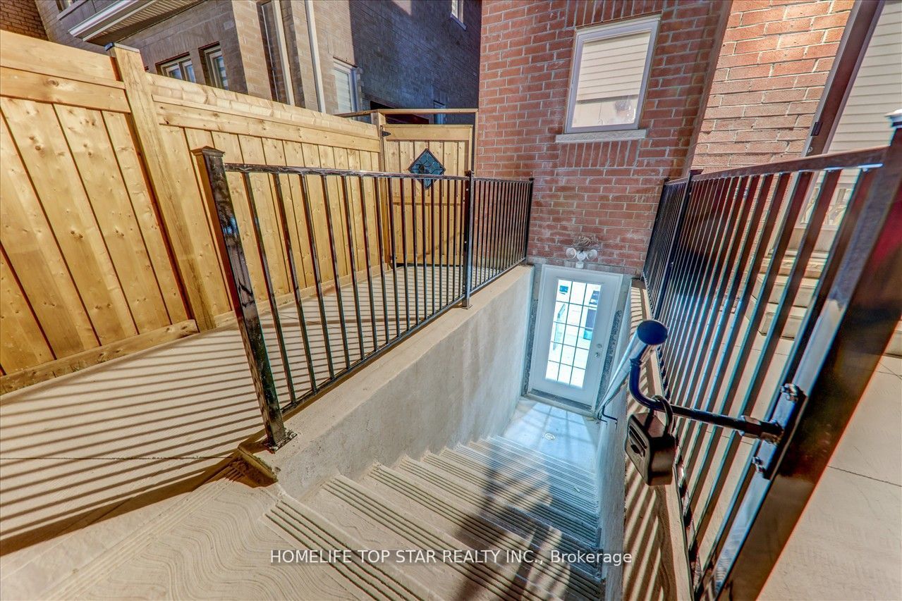 207 Wesmina Avenue Property Photo 6