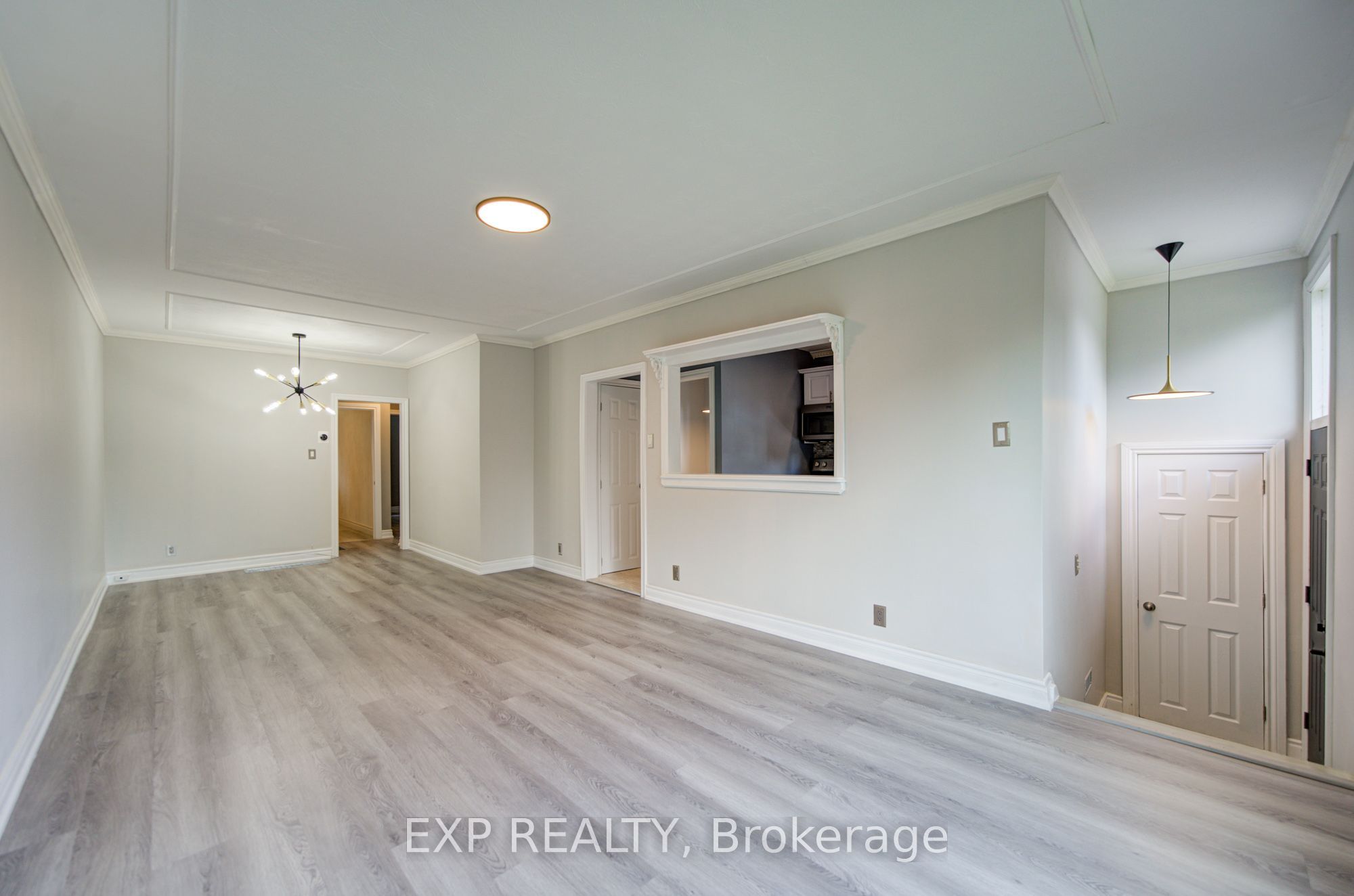 167 Taylor Mills Drive N Property Photo 3