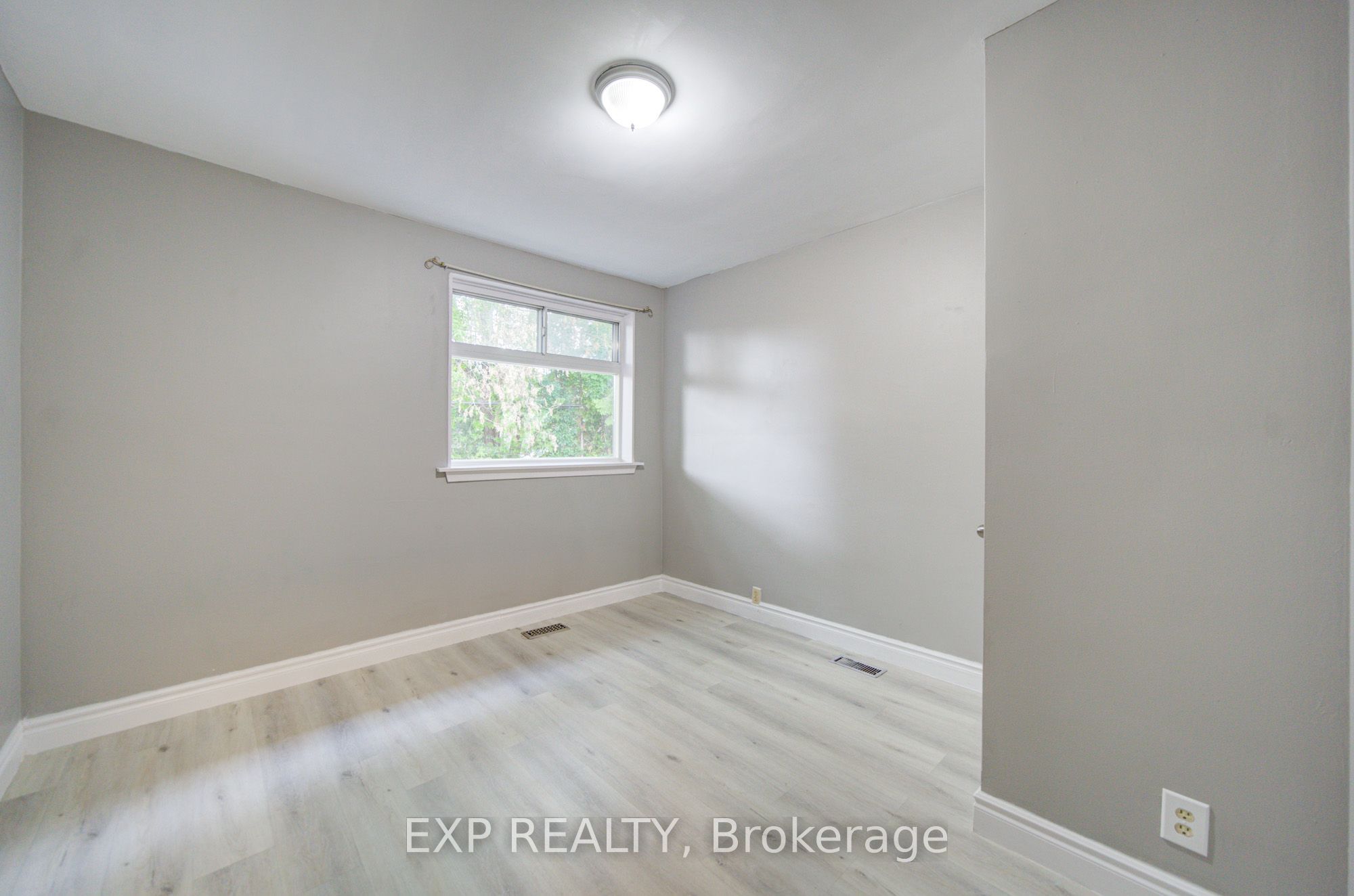 167 Taylor Mills Drive N Property Photo 19