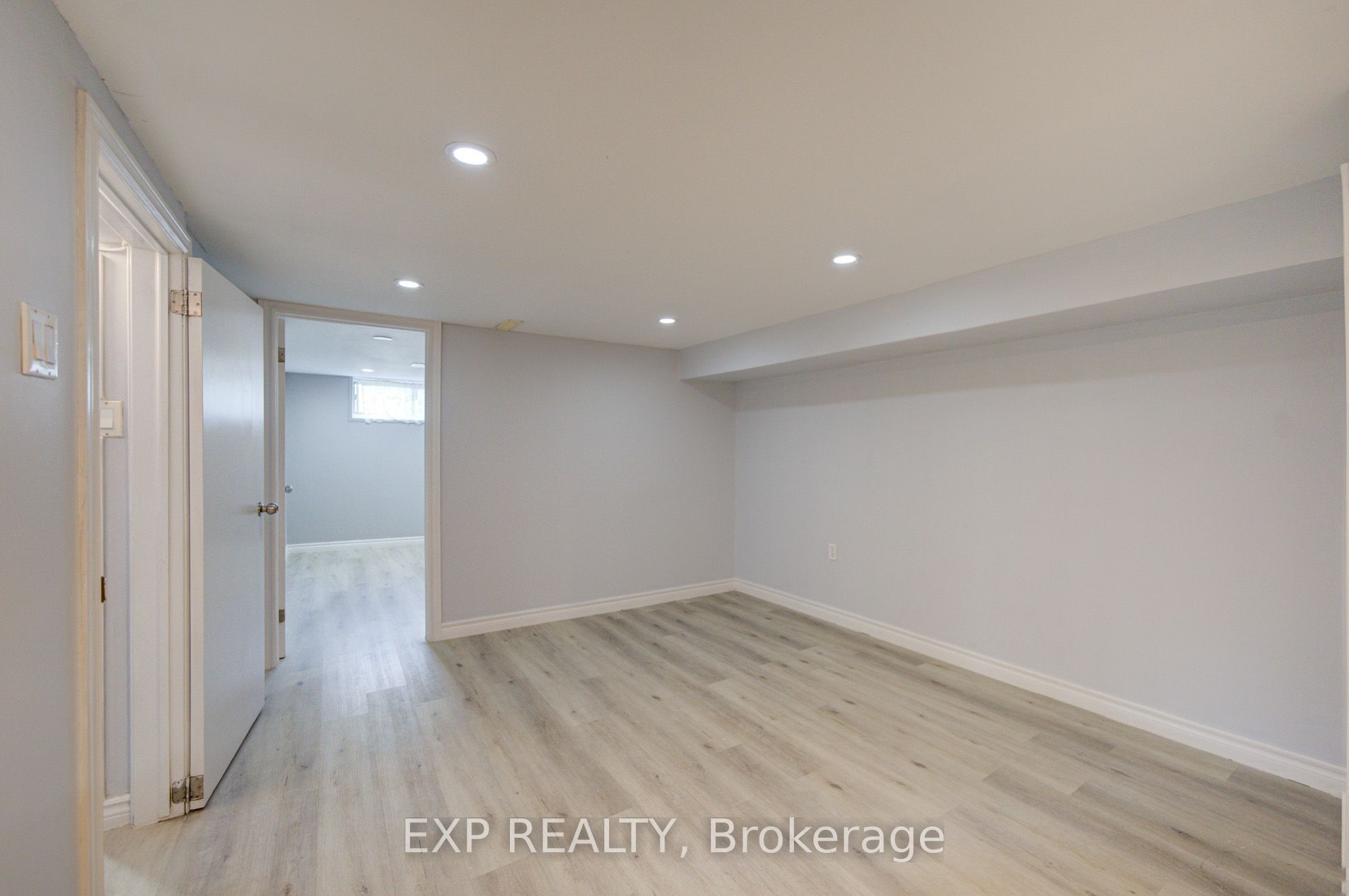 167 Taylor Mills Drive N Property Photo 34