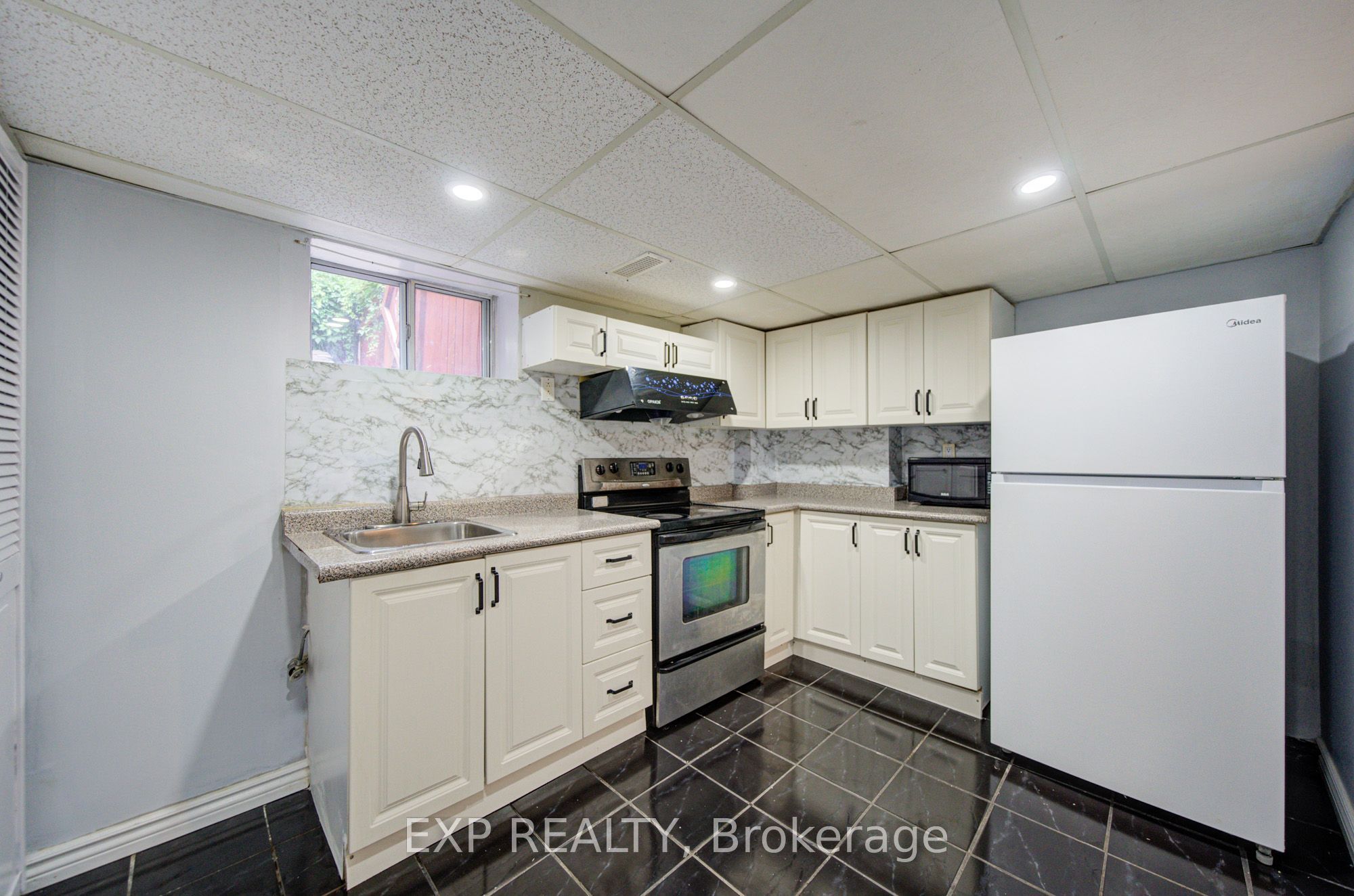 167 Taylor Mills Drive N Property Photo 41