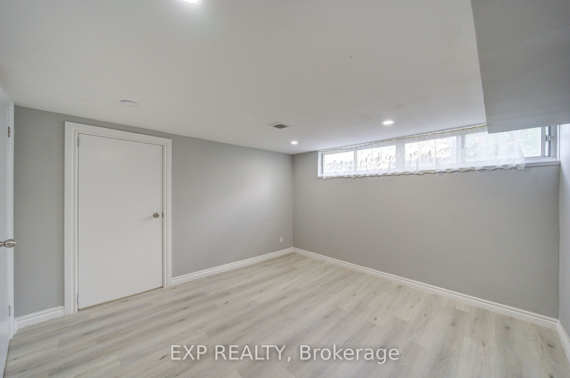 167 Taylor Mills Drive N Property Photo 45