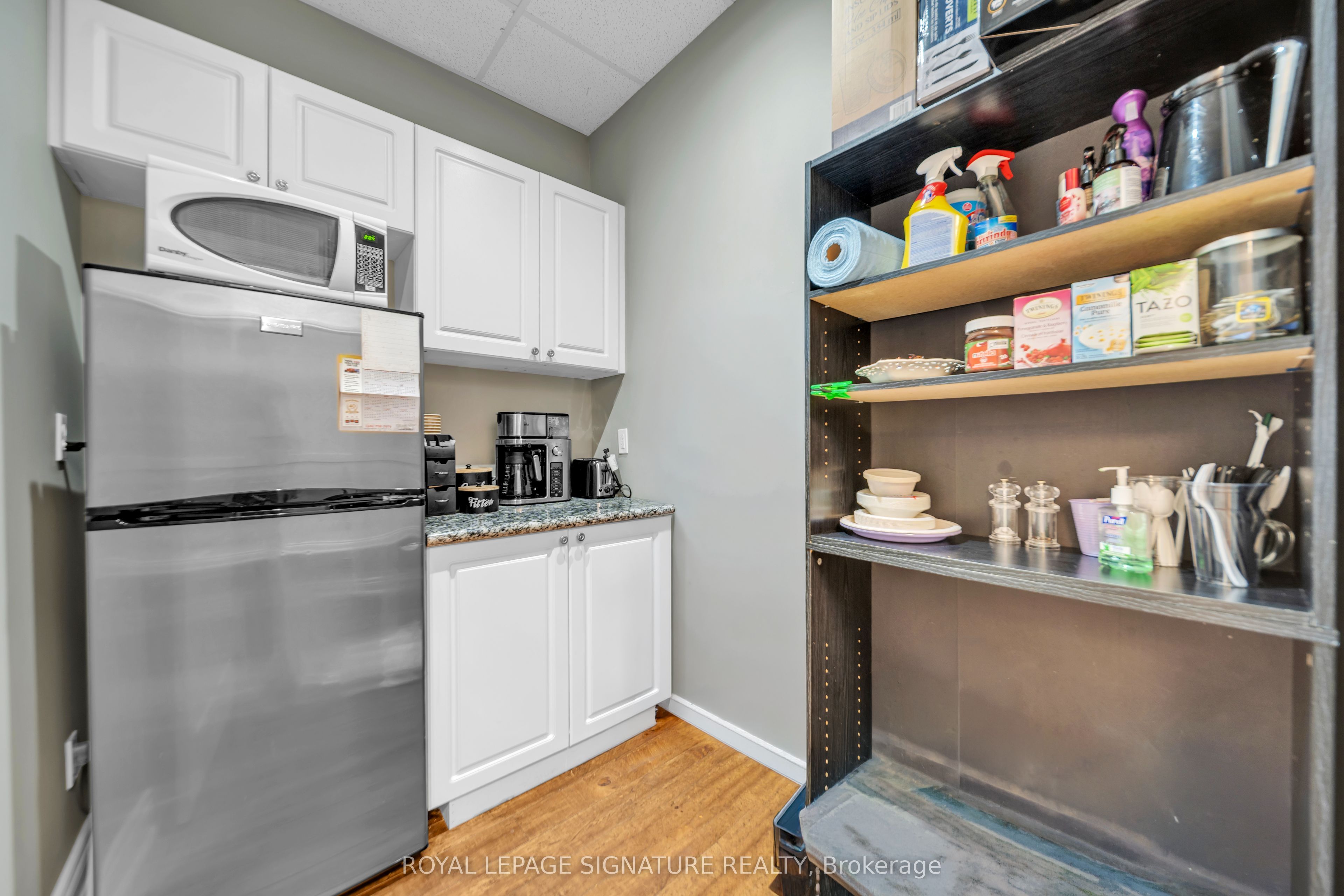 7191 Yonge Street 310 Property Photo 13